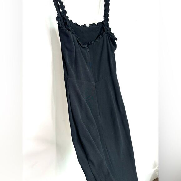 Reformation Wilshire Dress in black - Picture 10 of 10